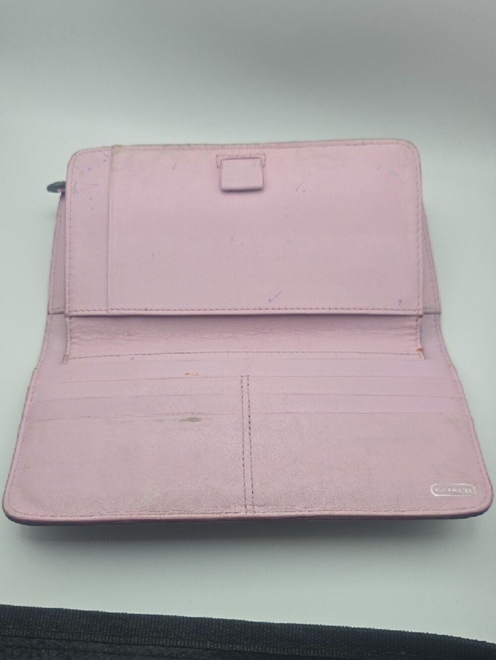 Coach Gray/Pink Signature Horse/Carriage Long Wallet W Checkbook (GOOD/FAIR)π - Picture 10 of 15